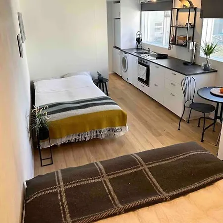 Apartment Center